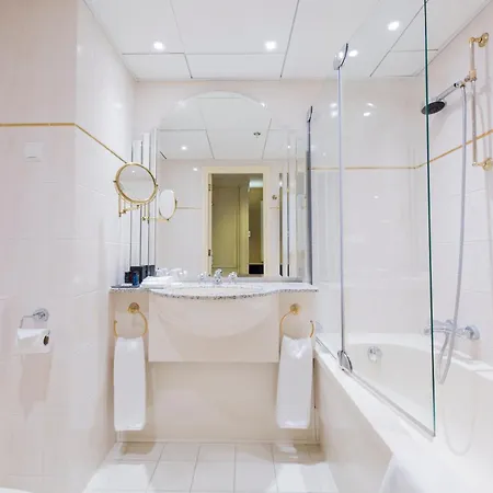 Hotell Grand Ter Duin 5*