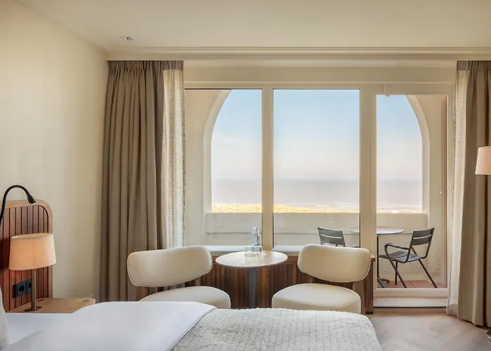 Otel Grand Ter Duin 5*