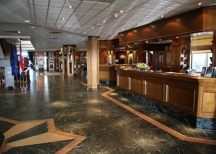 Hotel Grand Ter Duin 5*