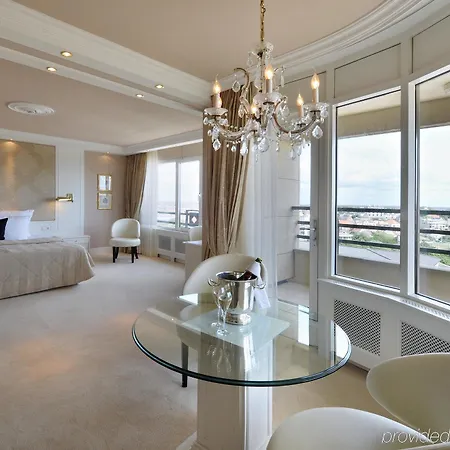 מלון Grand Ter Duin נורדוויק