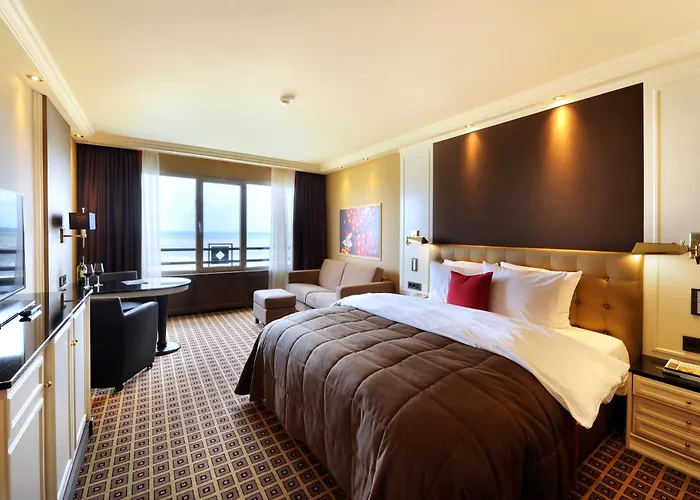 Hotel Grand Ter Duin 5*